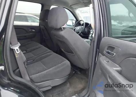 2007 Chevrolet Tahoe Ls z USA, uszkodzony, nr VIN 1GNFC13JX7R216012